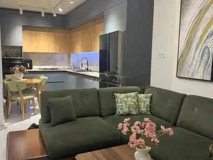 Квартира, 3-комн., 74 м²