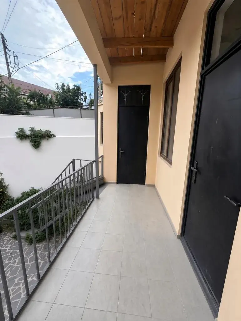Квартира, 3-комн., 66 м²