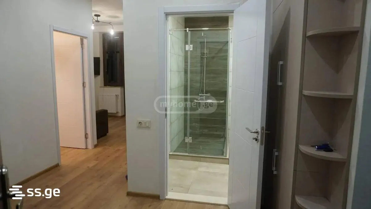 Apartment, 2-room, 60 m²