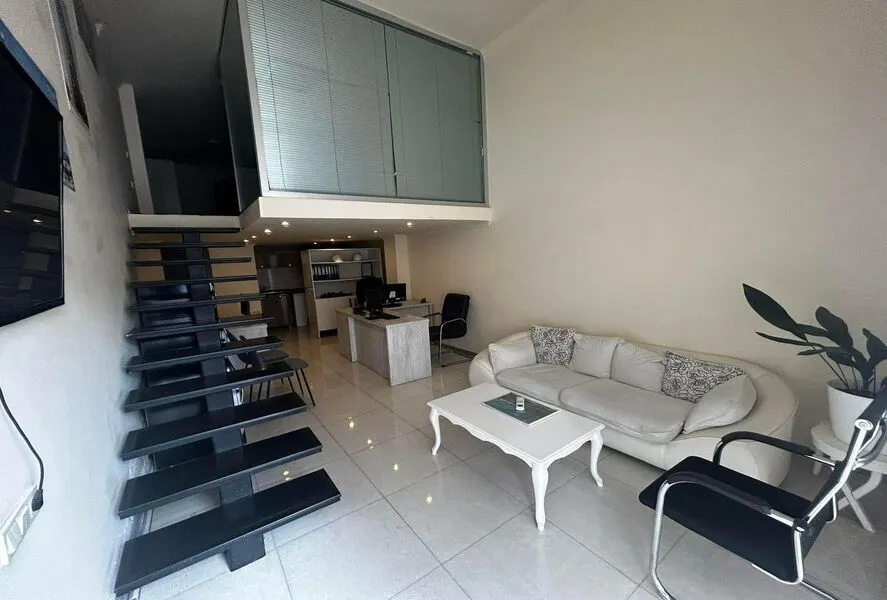 Commercial, 55 m²