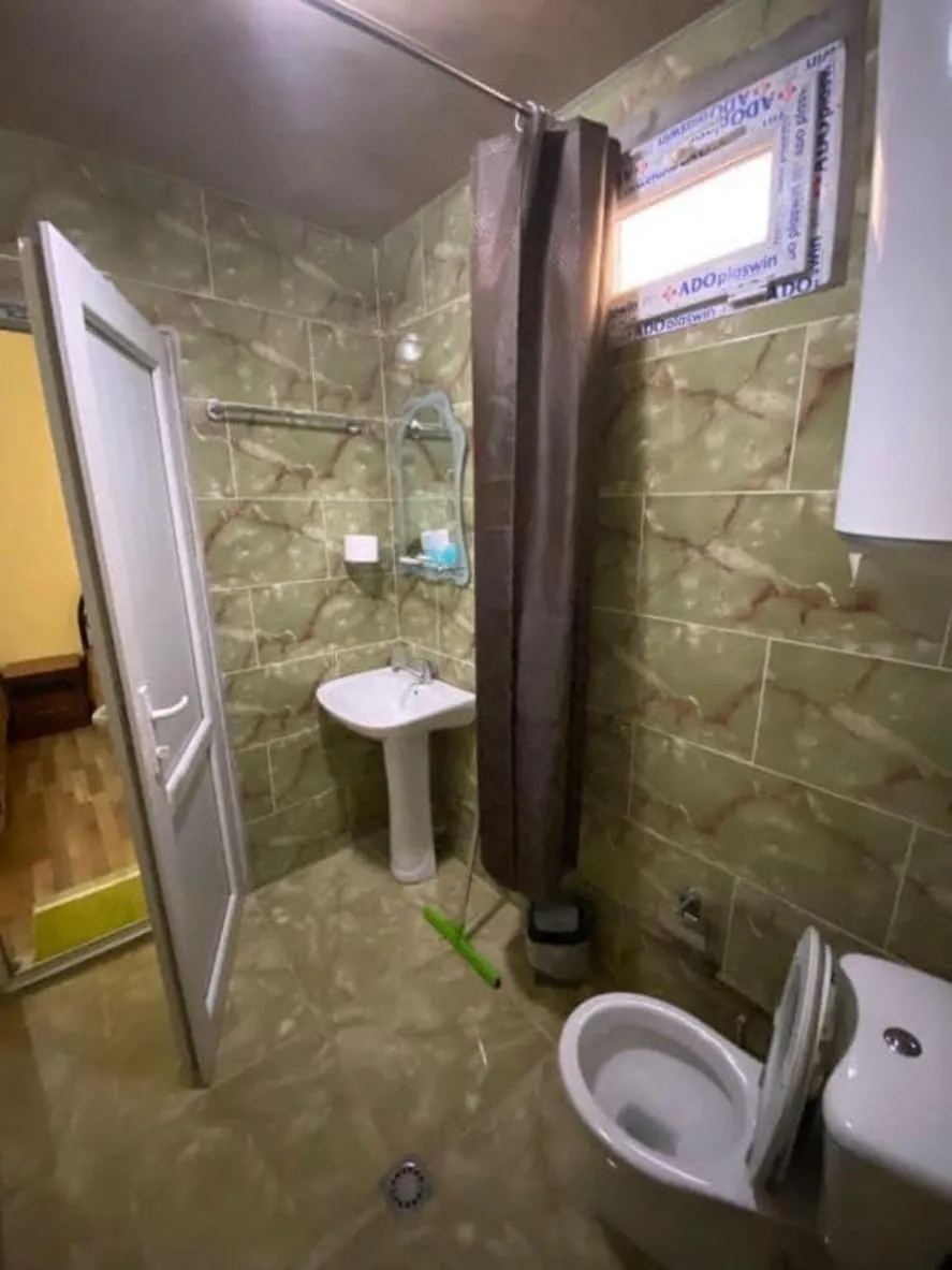 Apartment, 300 m²
