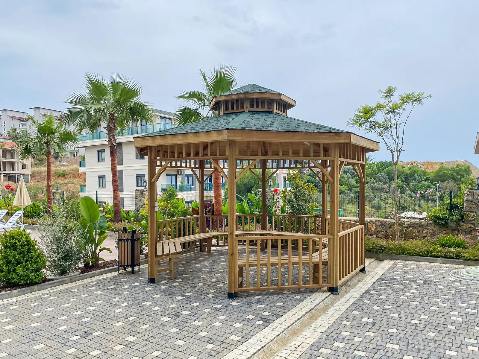 Sea Pearl Park residential complex