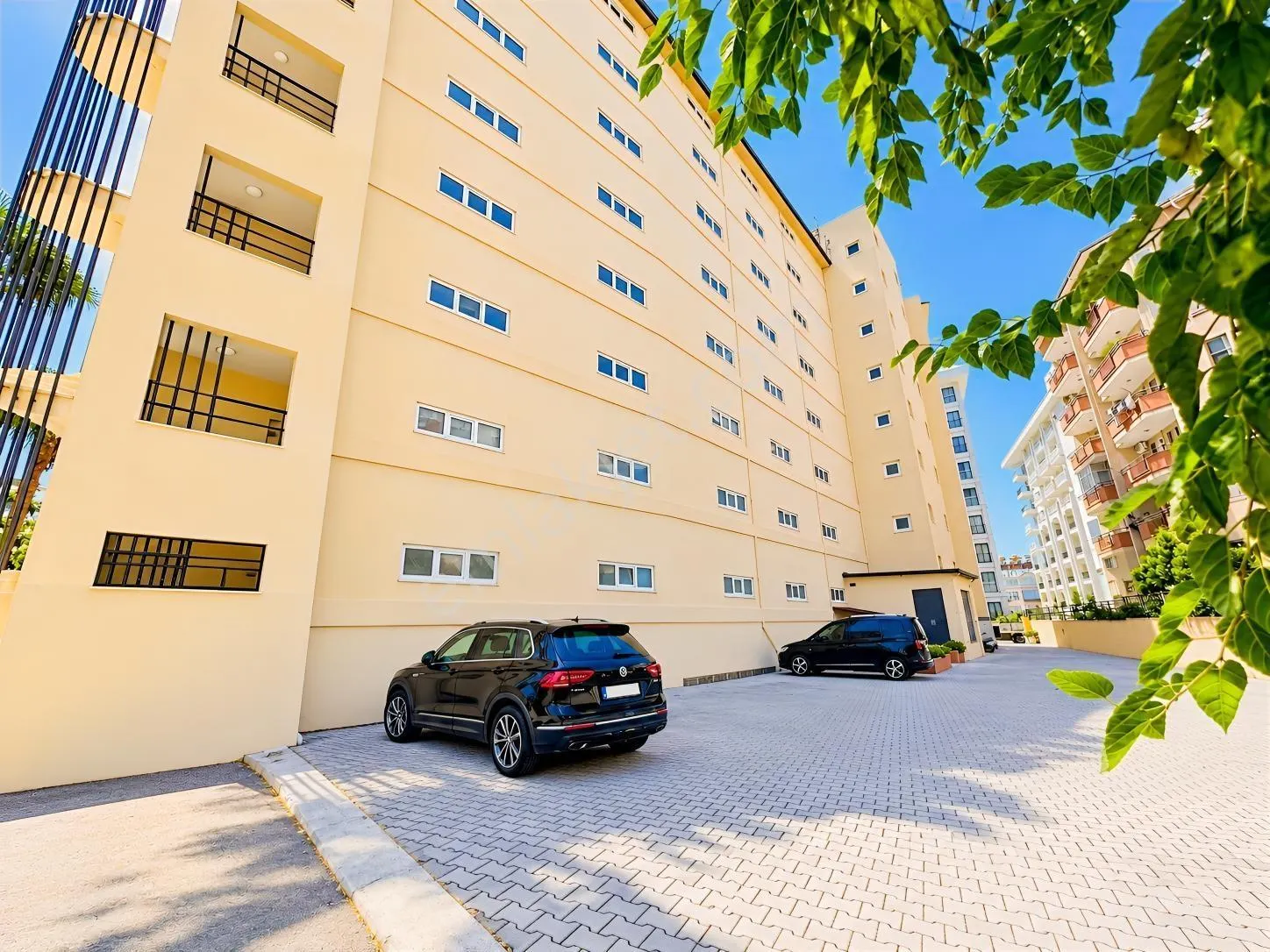 Apartment, 3-room, 100 m²
