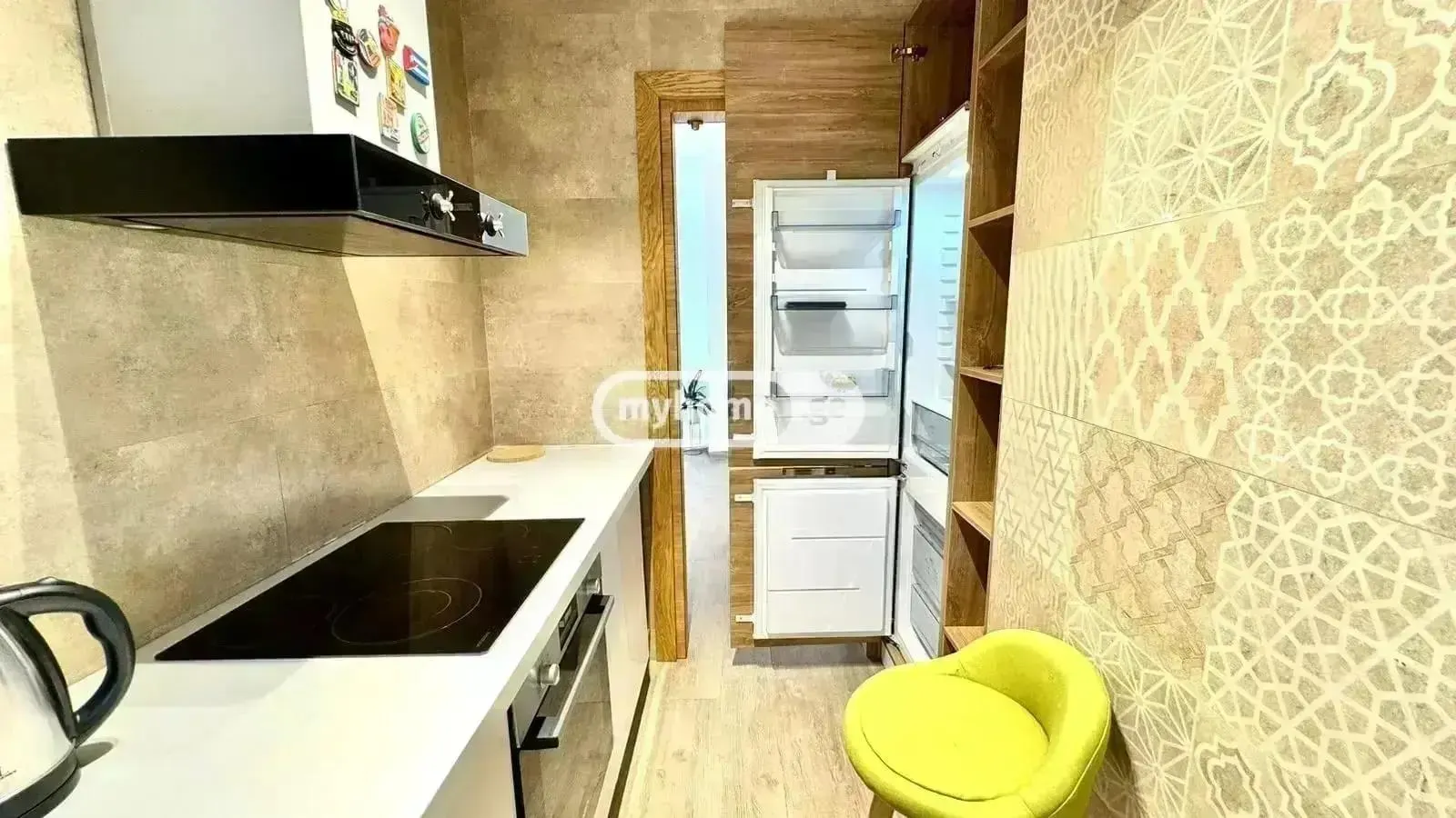 Квартира, 3-комн., 115 м²