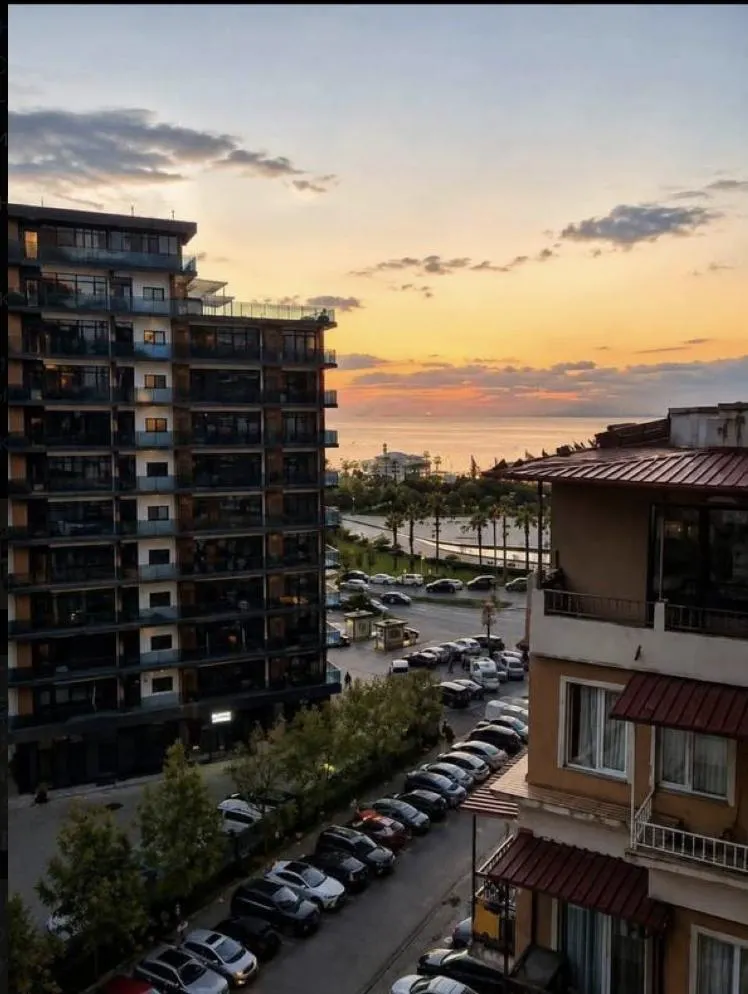 Квартира, 3-комн., 71 м², Batumi Beach Tower