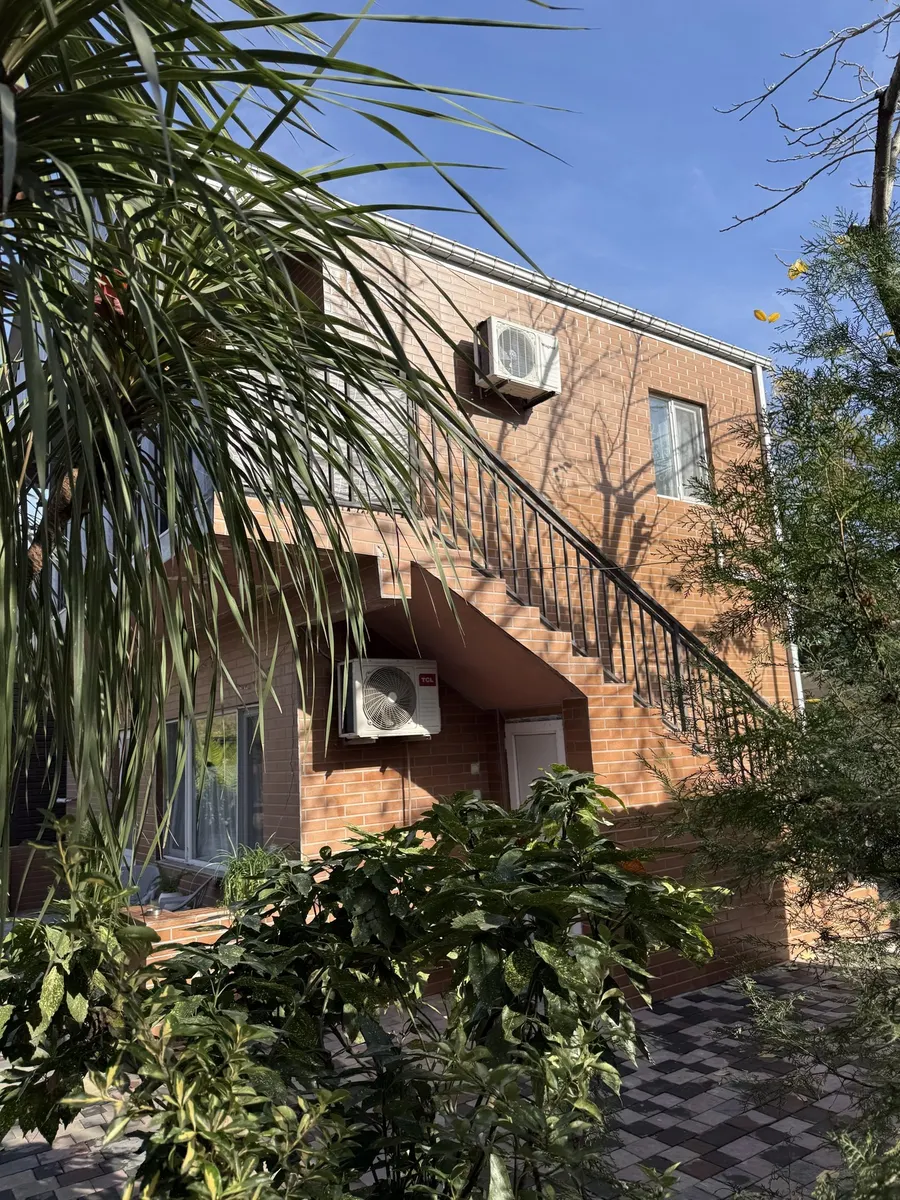 House, 2-room, 50 m²