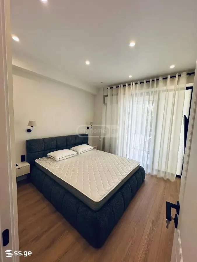 Apartment, 3-room, 82 m², B-Home