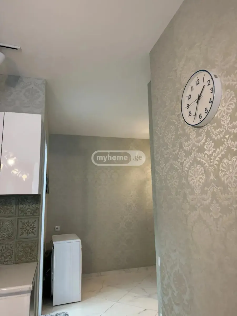 Apartment, 3-room, 60 m², Bat Towers