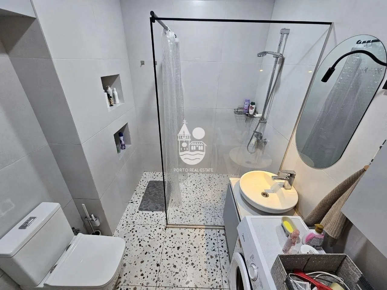 ბინა, 3-ოთახიანი, 77 მ², Parnavaz Mepe St, 98