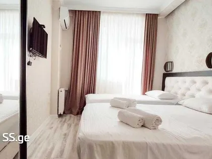 Apartment, 5-room, 240 m²