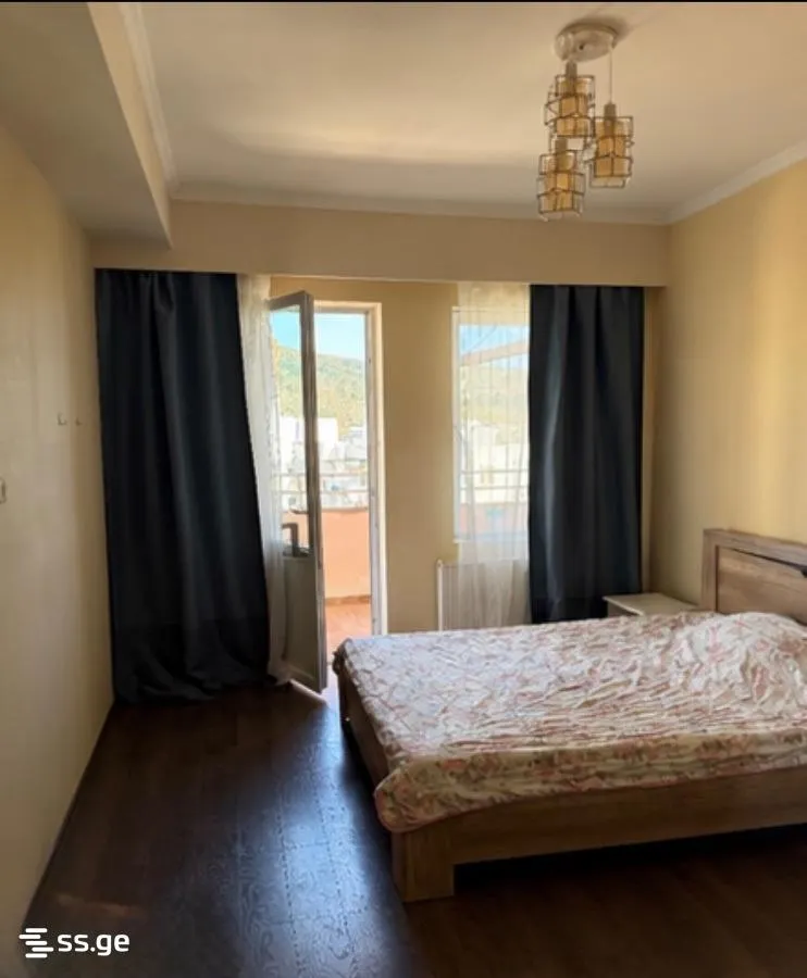 Квартира, 4-комн., 112 м²