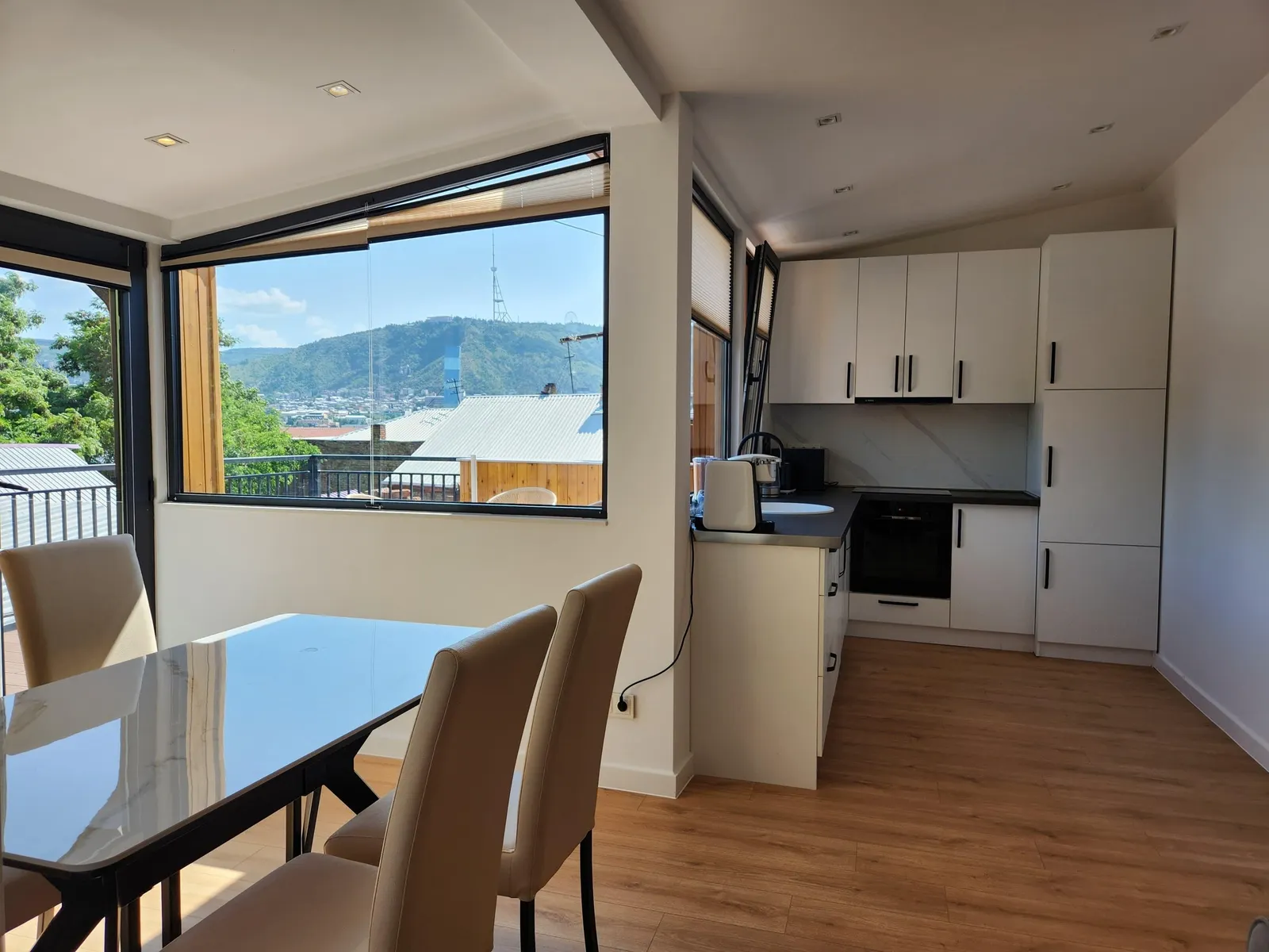 Квартира, 5-комн., 138 м²