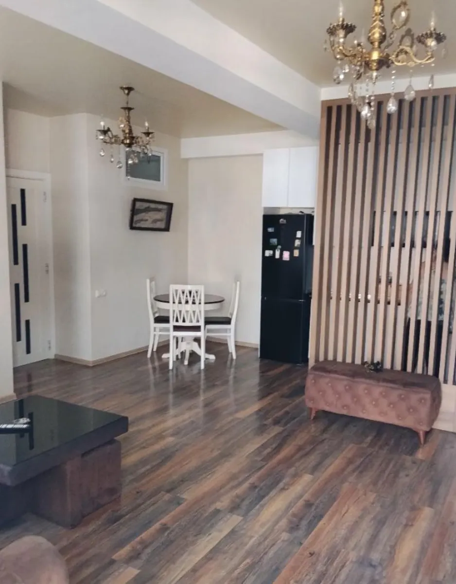 ბინა, 4-ოთახიანი, 82 მ², Avtandili St, 11