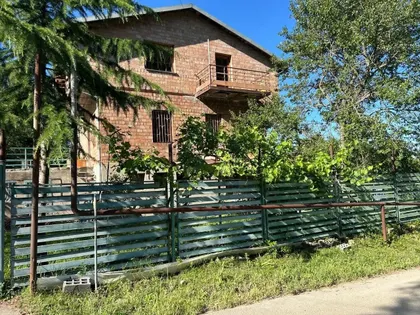 Дом, 10-комн., 257 м²