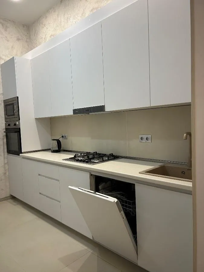 Квартира, 4-комн., 160 м²