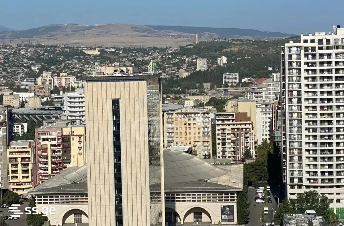 Apartment, 4-room, 110 m²