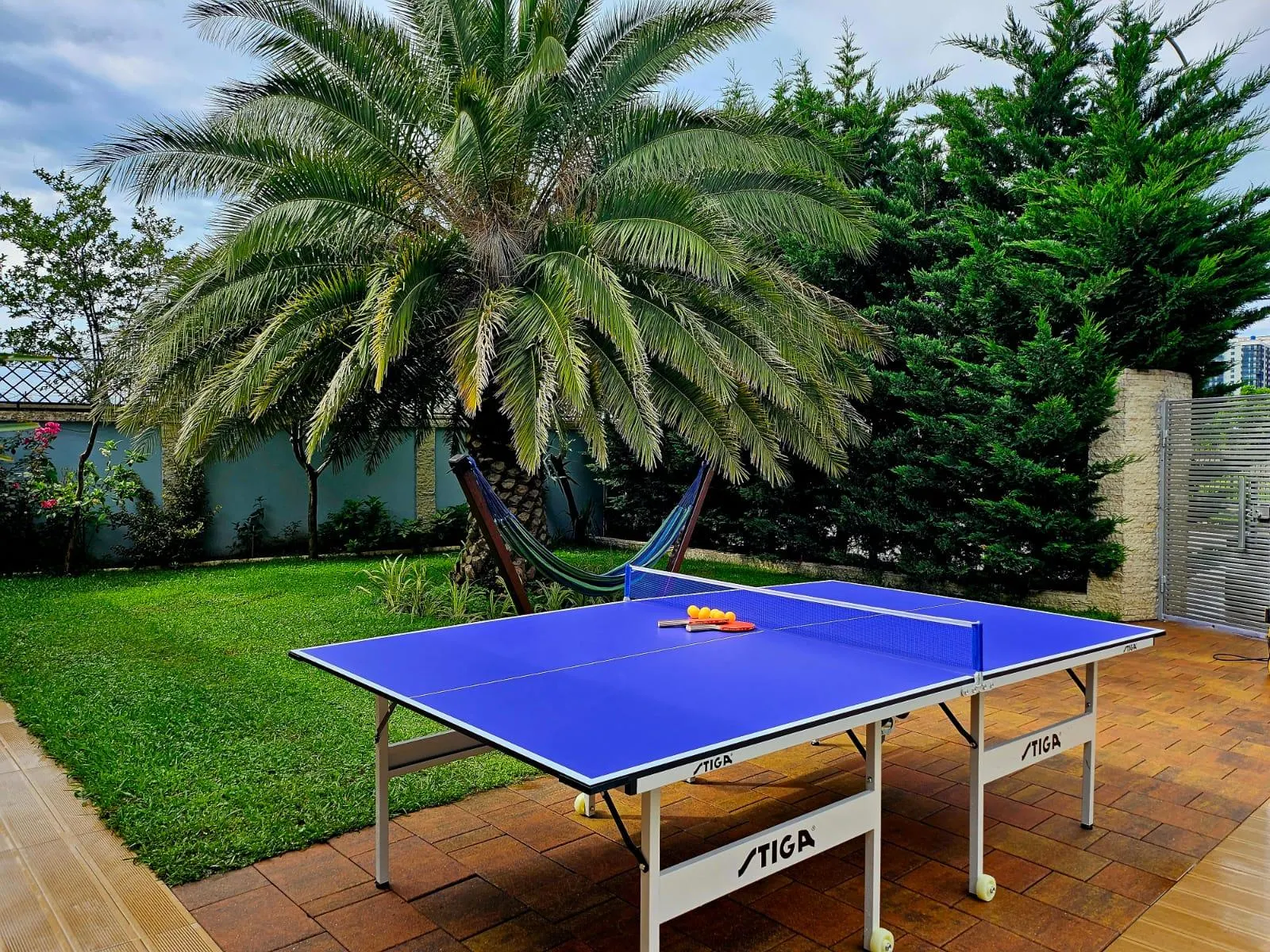 Дом, 5-комн., 250 м²