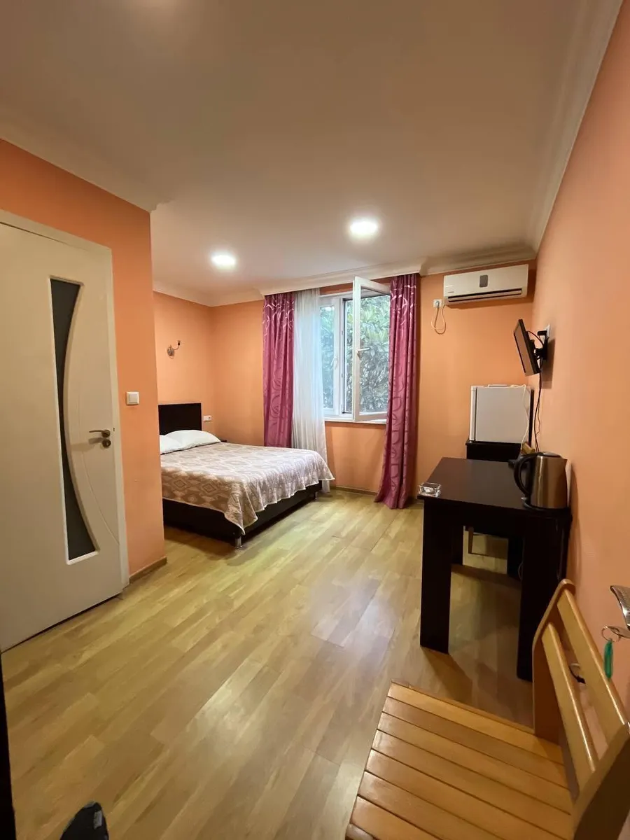 House, 8-room, 259 m²