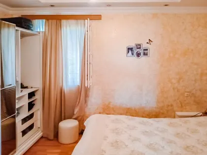 House, 7-room, 272 m²