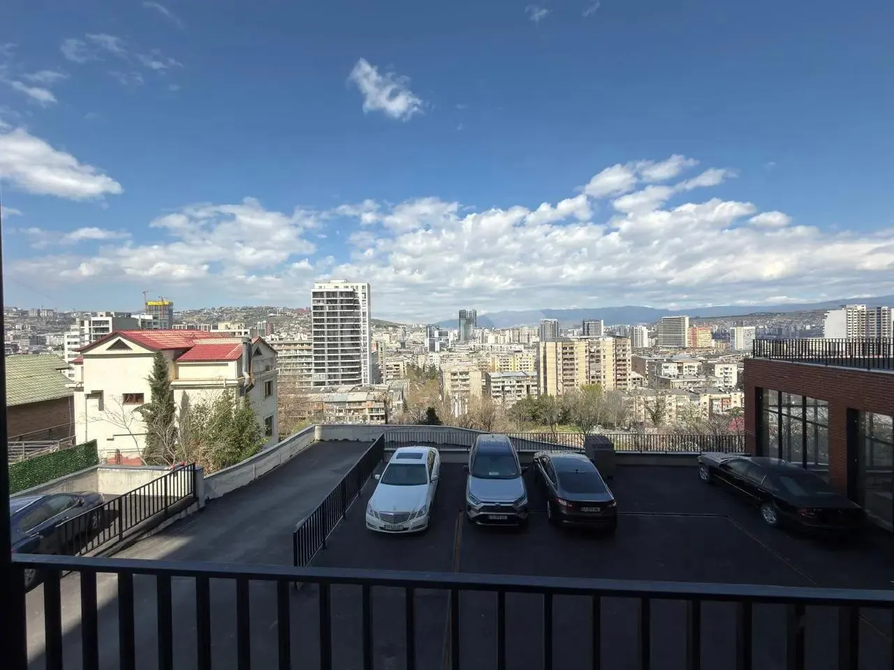 Квартира, 3-комн., 63 м²