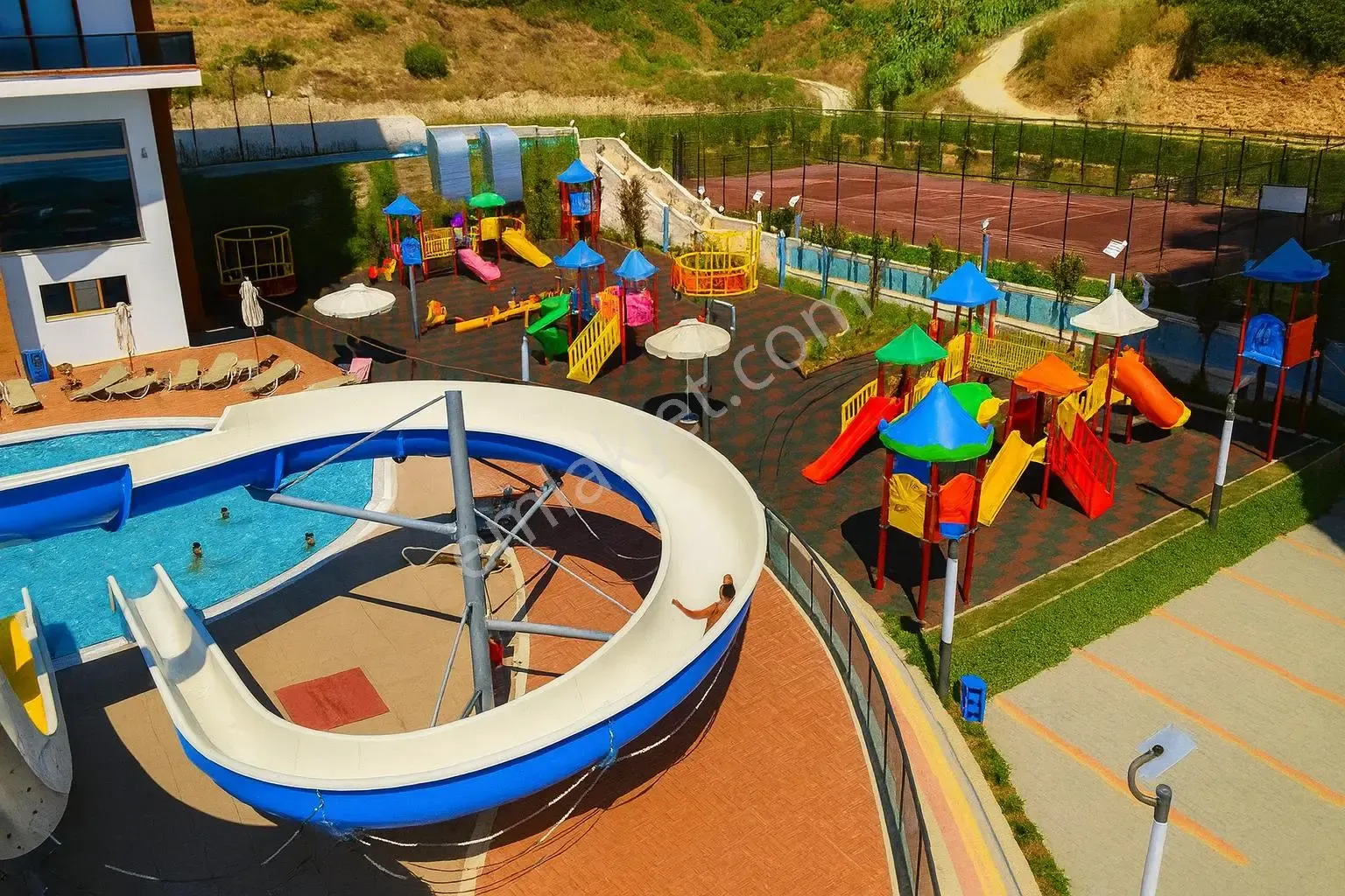 Azura Park Residence Evleri residential complex