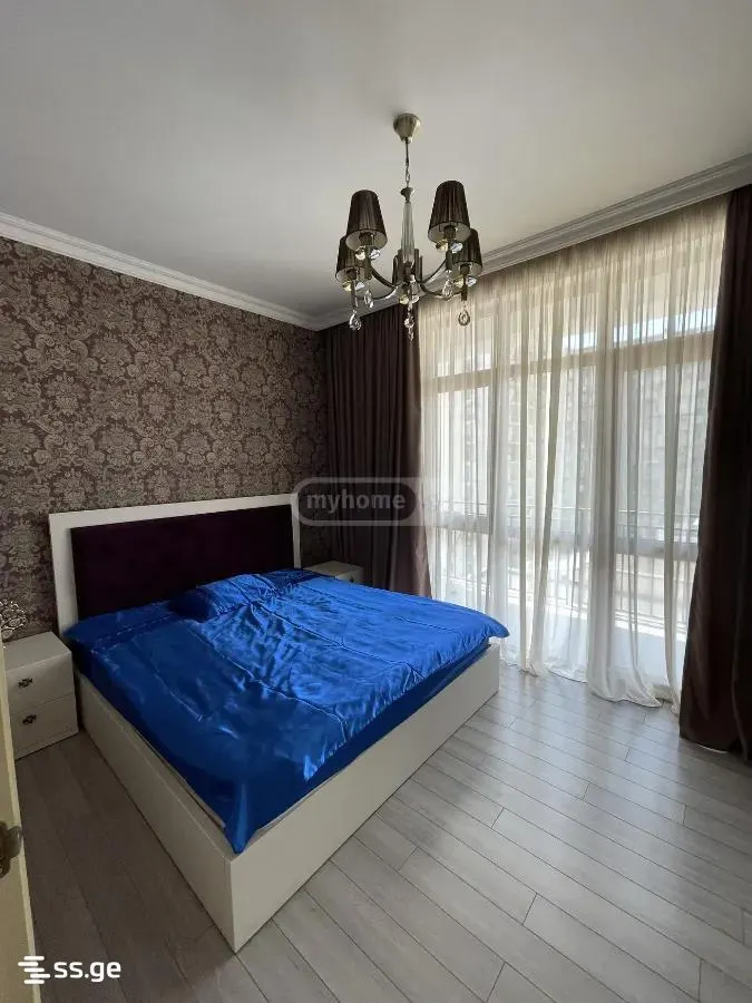 Квартира, 3-комн., 75 м²