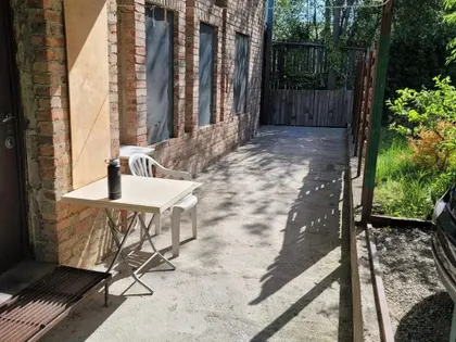 Дом, 4-комн., 1225 м²