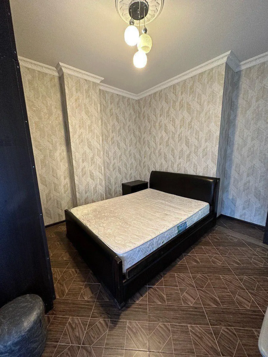 Квартира, 2-комн., 60 м²