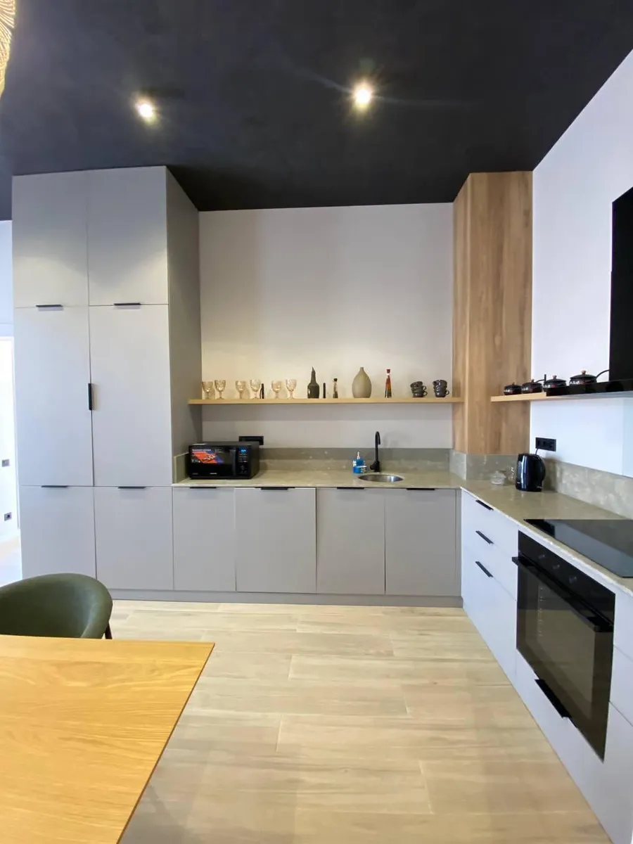 House, 4-room, 145 m²