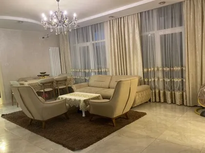 Apartment, 3-room, 107 m²