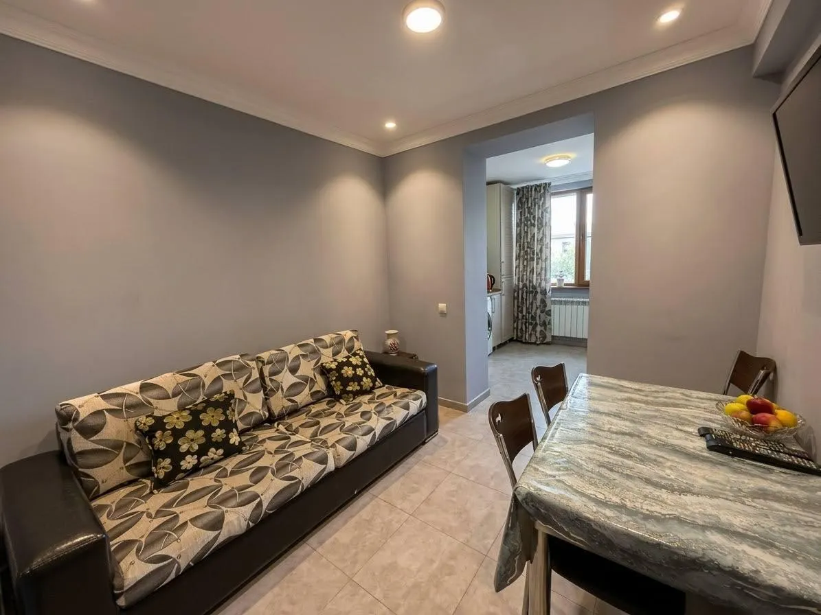 Квартира, 2-комн., 55 м²
