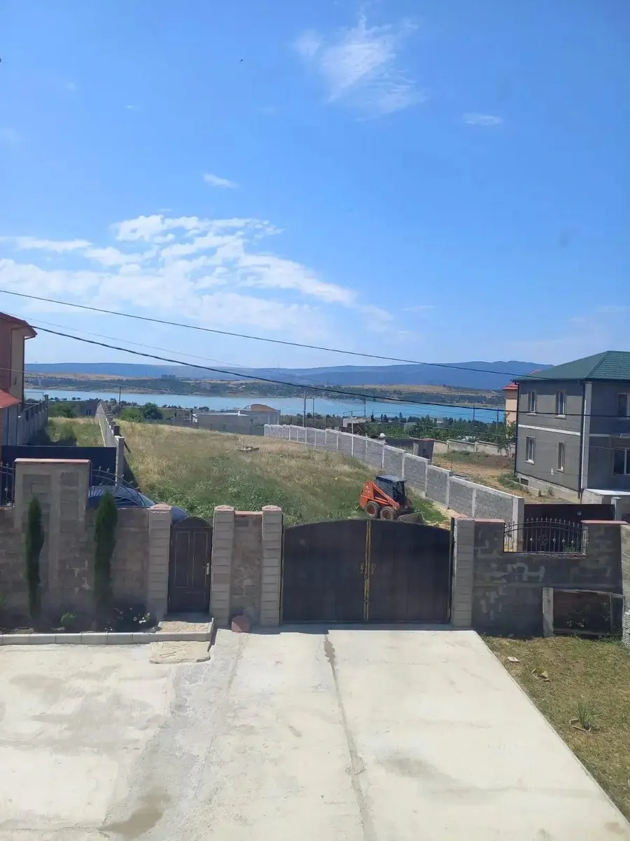 House, 8-room, 420 m²