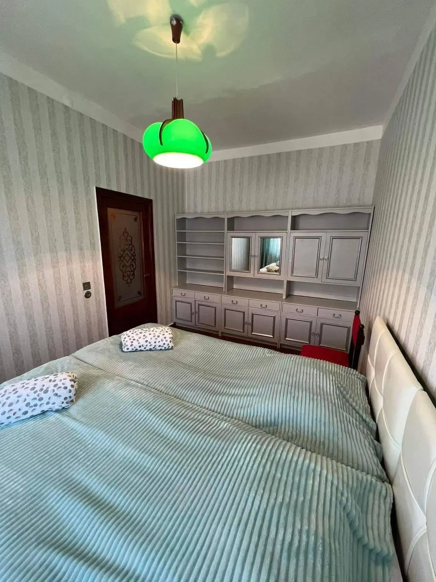 Квартира, 3-комн., 84 м²