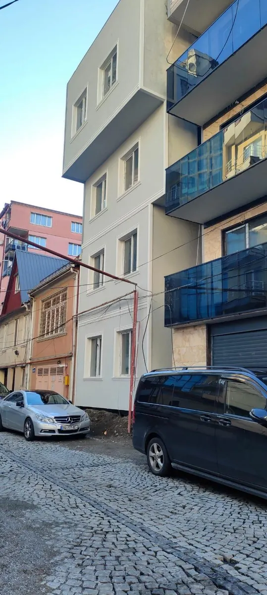 Дом, 6-комн., 245 м²