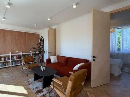 Apartment, 4-room, 207 m²
