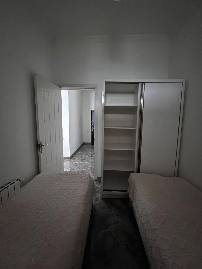 Квартира, 3-комн., 57 м²