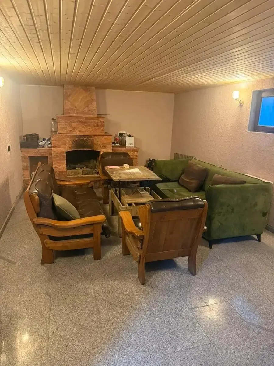 House, 7-room, 310 m², Imobiliare