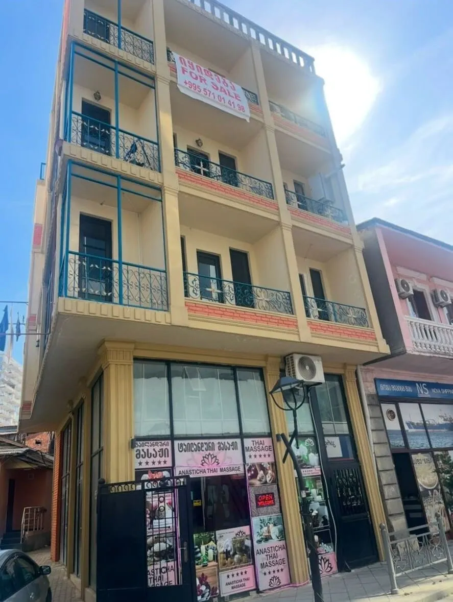 Apartment, 166 m²