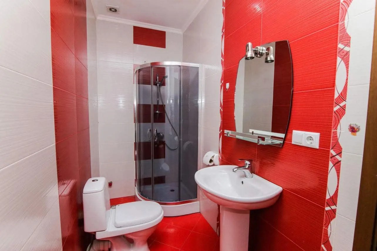 House, 5-room, 360 m²
