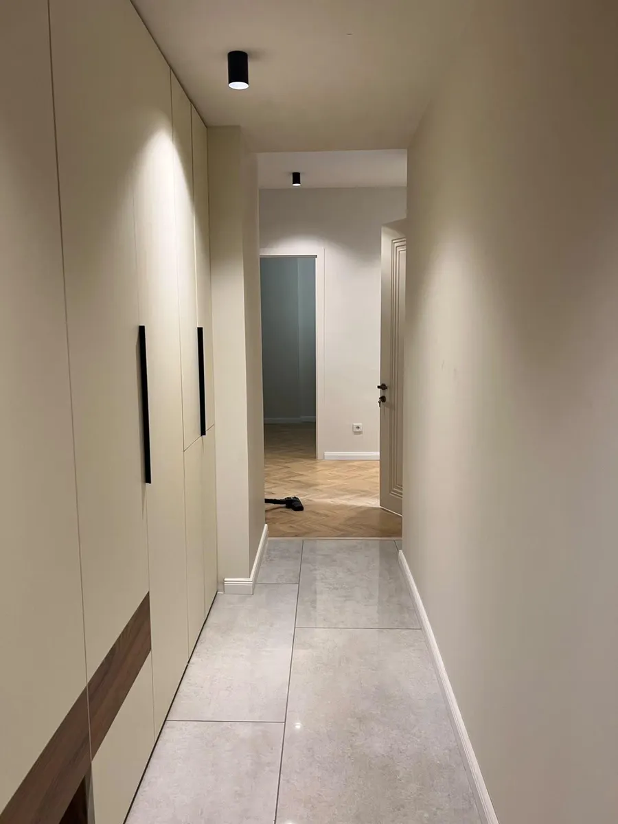 Квартира, 3-комн., 101 м²