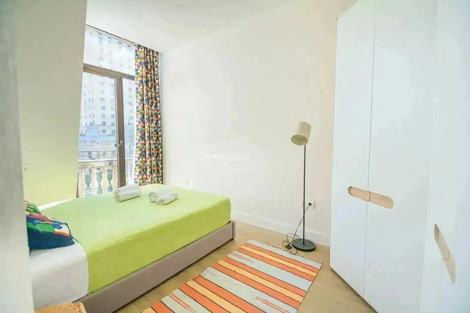 Квартира, 3-комн., 95 м²