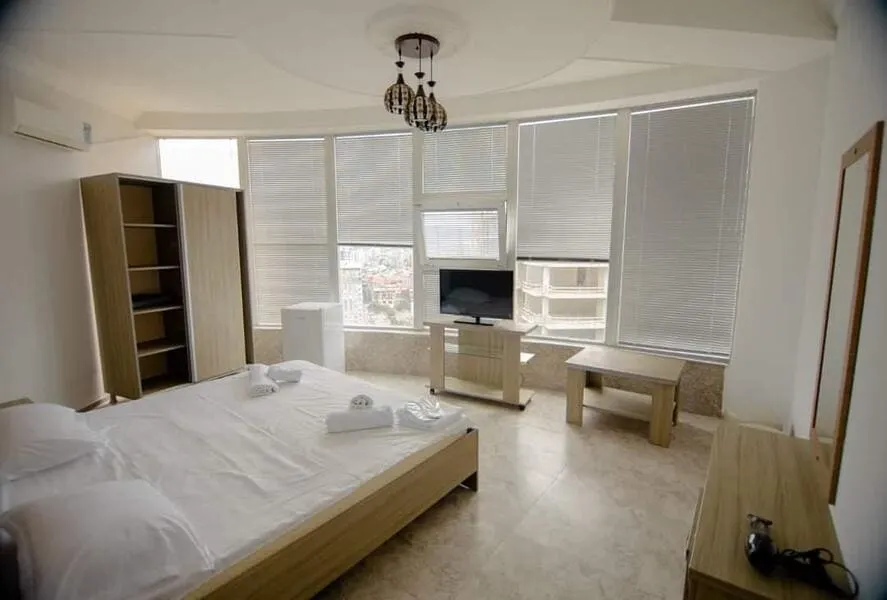 Квартира, 6-комн., 660 м²