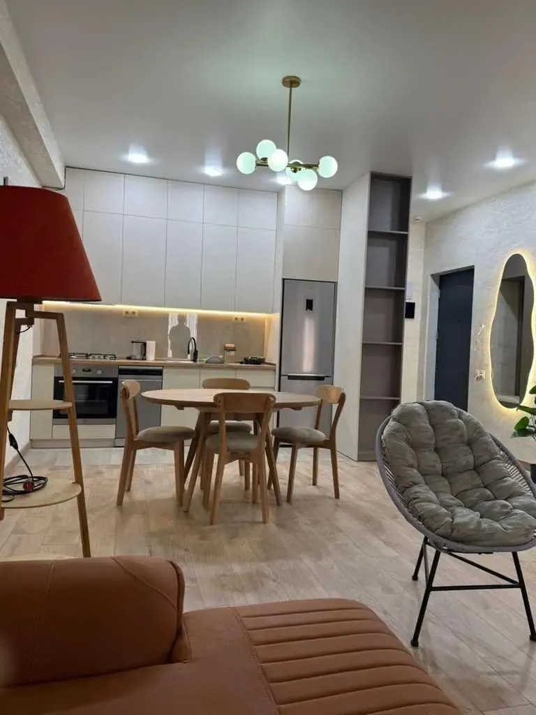Квартира, 2-комн., 63 м², M² at Chkondideli