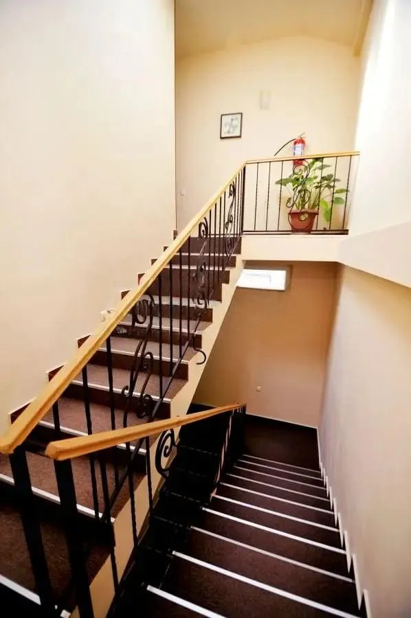 Дом, 10-комн., 600 м²
