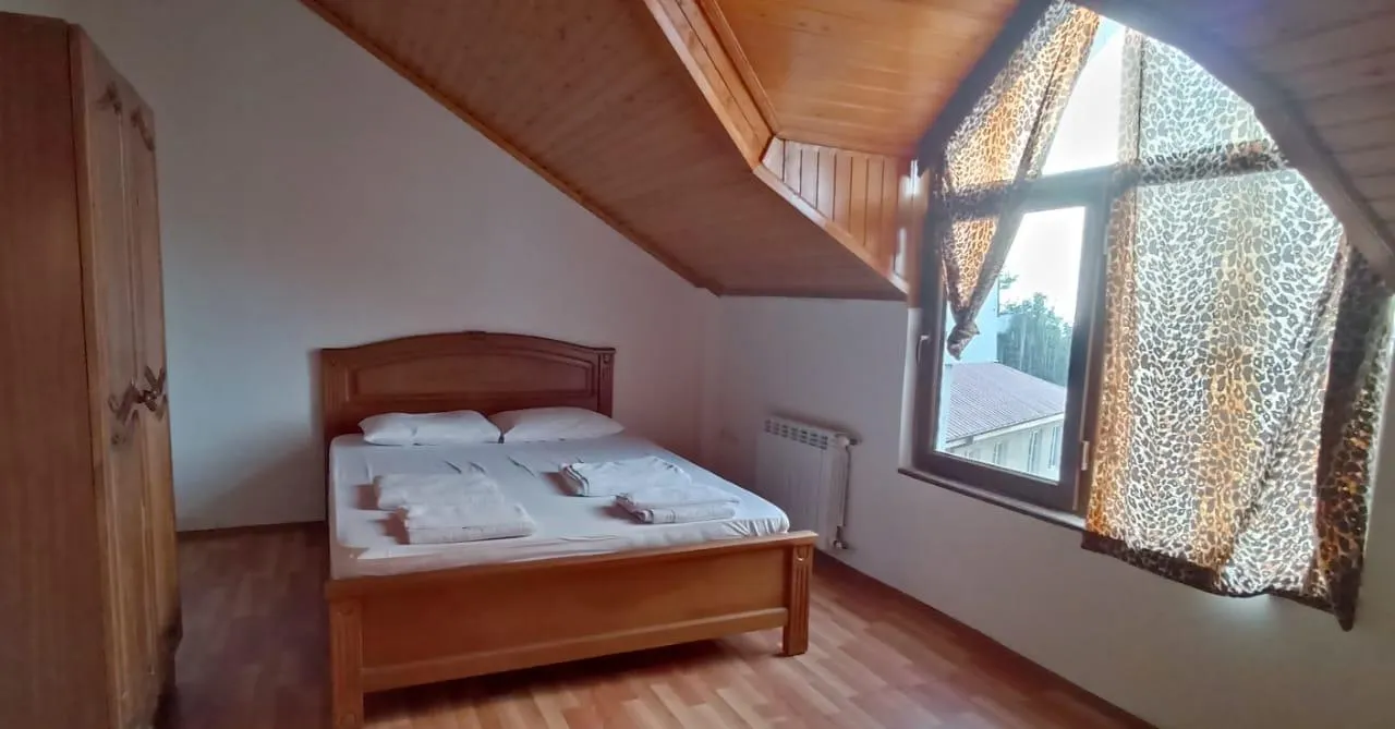 Дом, 8-комн., 530 м²