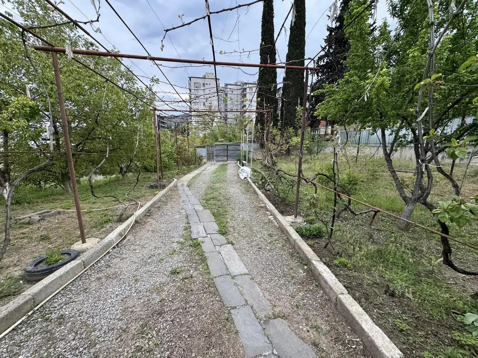 Дом, 7-комн., 895 м²
