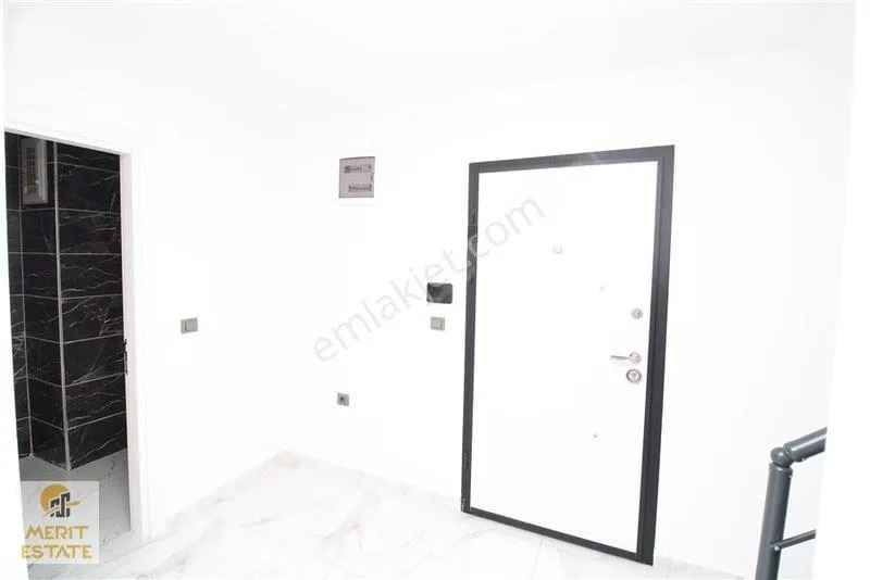 Apartment, 3-room, 100 m²