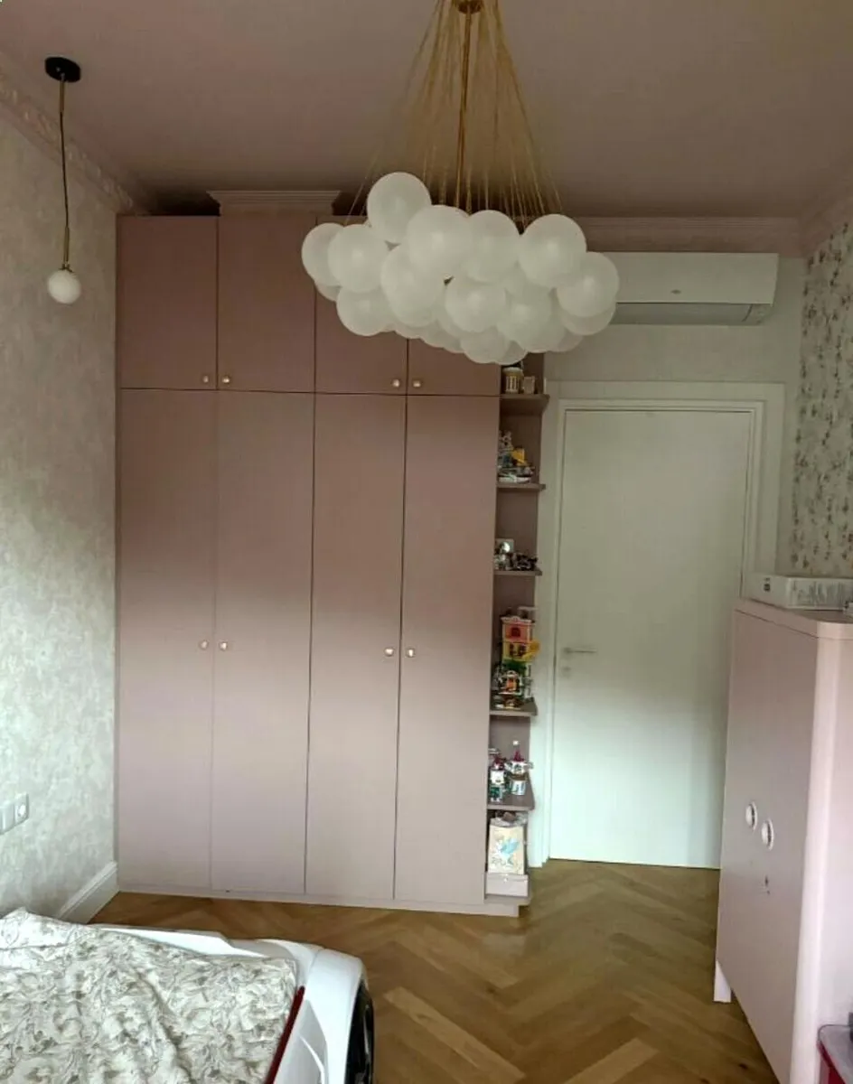 Квартира, 3-комн., 110 м²