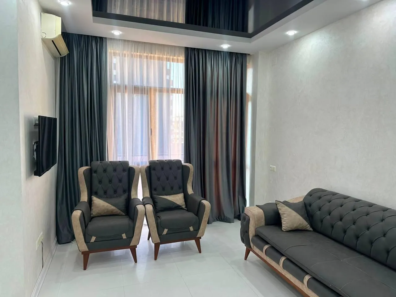 Apartment, 2-room, 55 m², Ilia Chavchavadze St, 51-57