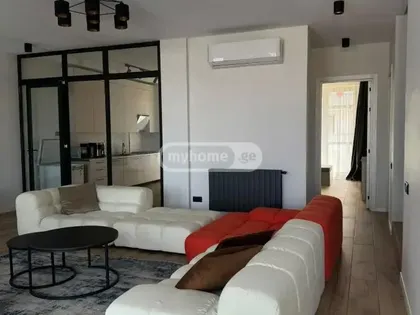Квартира, 5-комн., 205 м²